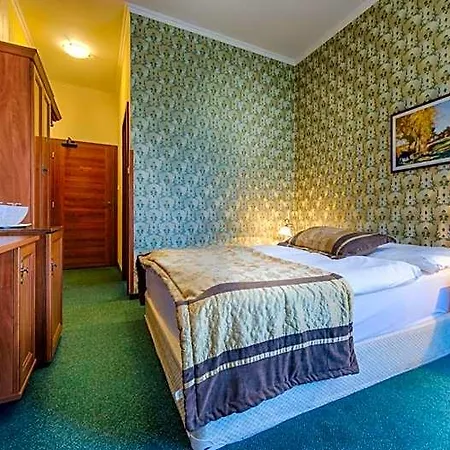 Tevel Hotel Sladkovicovo