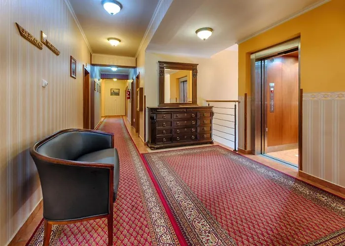 Tevel Hotel